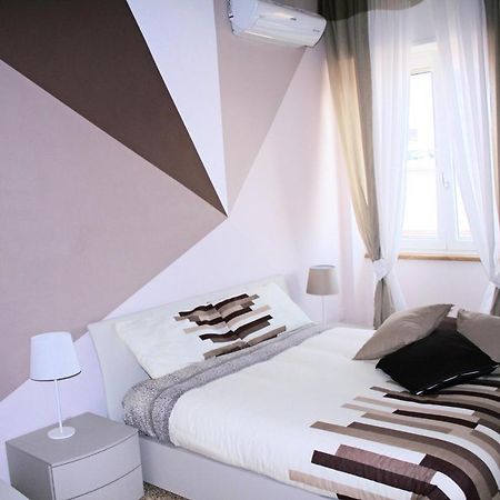 Appartement La Casa Di Giulia à Caserte Extérieur photo